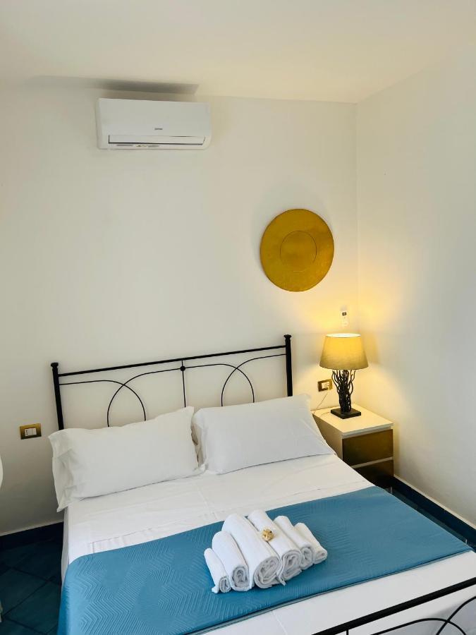 Villa Isabella Ponza Eksteriør billede