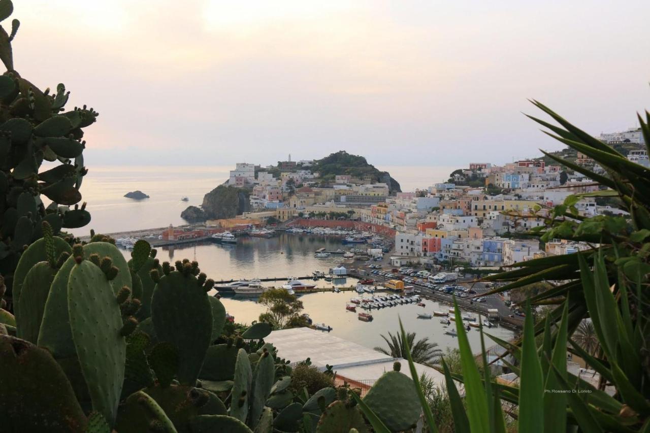 Villa Isabella Ponza Eksteriør billede